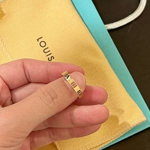Tiffany&Co. Atlas Small Model Ring in Yellow Gold & Diamond